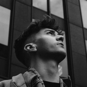 Meet your Posher, Maxim